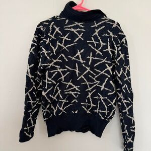 Karen Scott Vintage Women's Black and Gold Sweater Size M